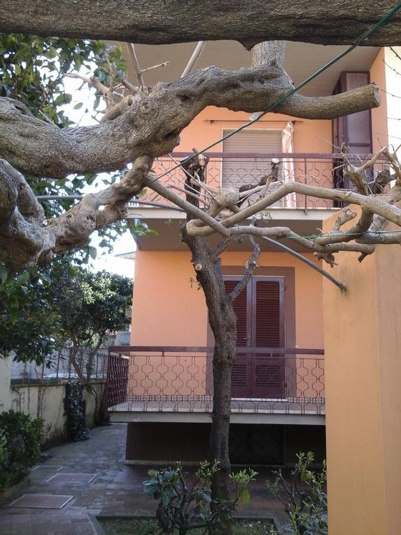Appartamenti Torre Medicea Castiglioncello Exterior photo